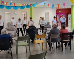 Danse en ligne à l’EHPAD !